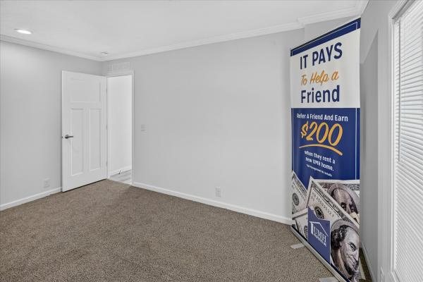 2026 Skyline 47 33  C826  Home