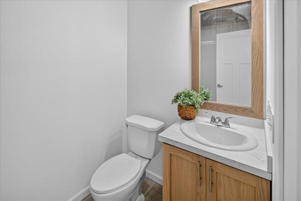 2026 Skyline 47 33  C826  Home