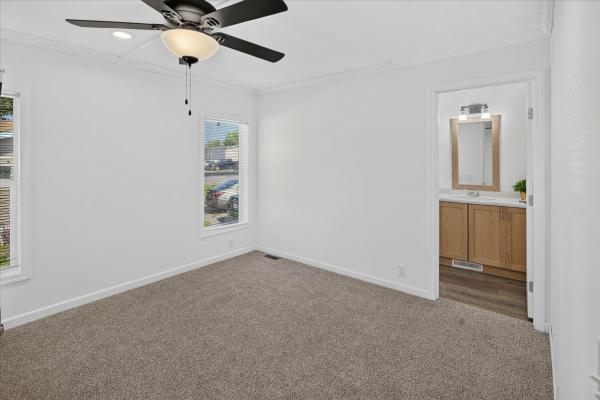 2026 SKYLINE 53 80 D338  Home