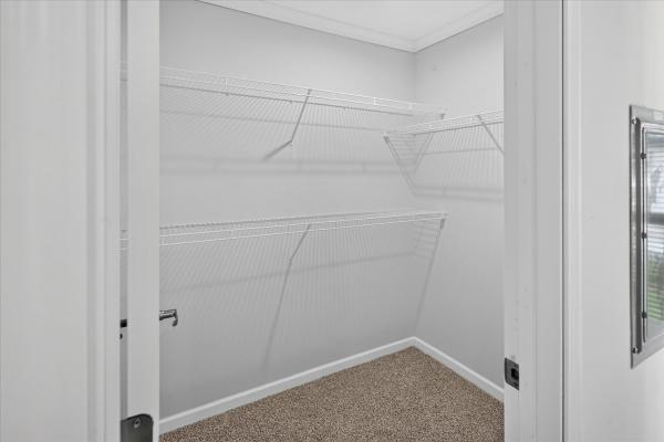 2026 SKYLINE 53 80 D338  Home