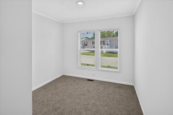 2026 SKYLINE 53 80 D338  Home