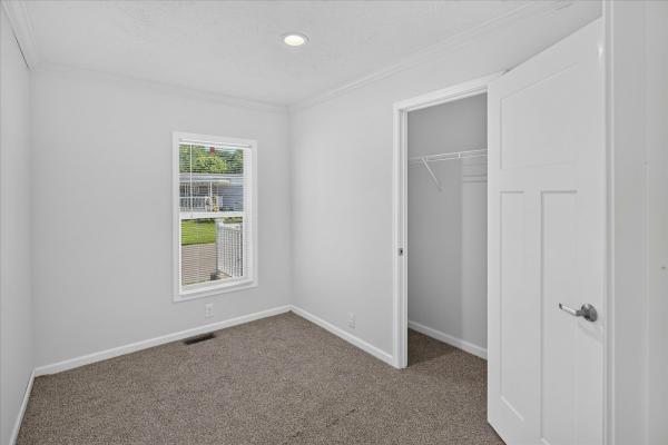 2026 SKYLINE 53 80 D338  Home