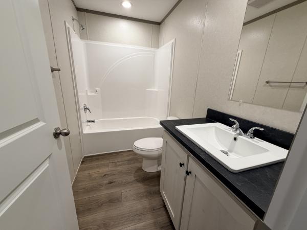 2026 clayton 95CCS28563BH Mobile Home