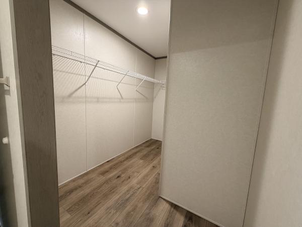 2026 clayton 95CCS28563BH Mobile Home