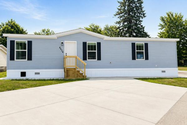 Photo 1 of 2 of home located at 4672 Quebec #140 Wyoming, MI 49519