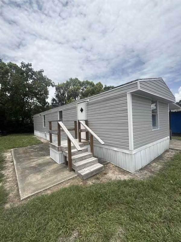 1983 CHAMPION Mobile Home For Sale