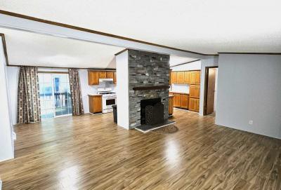 Photo 2 of 24 of home located at 5527 Daisy Lane Kalamazoo, MI 49009