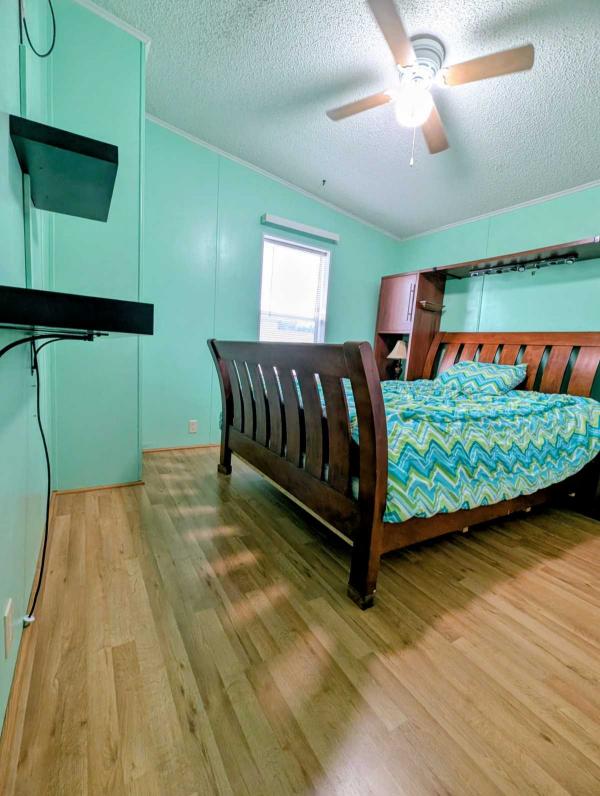 1996 Merit Manufactured Home