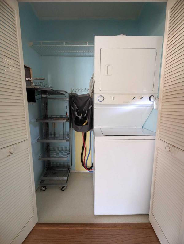 1996 Merit Manufactured Home