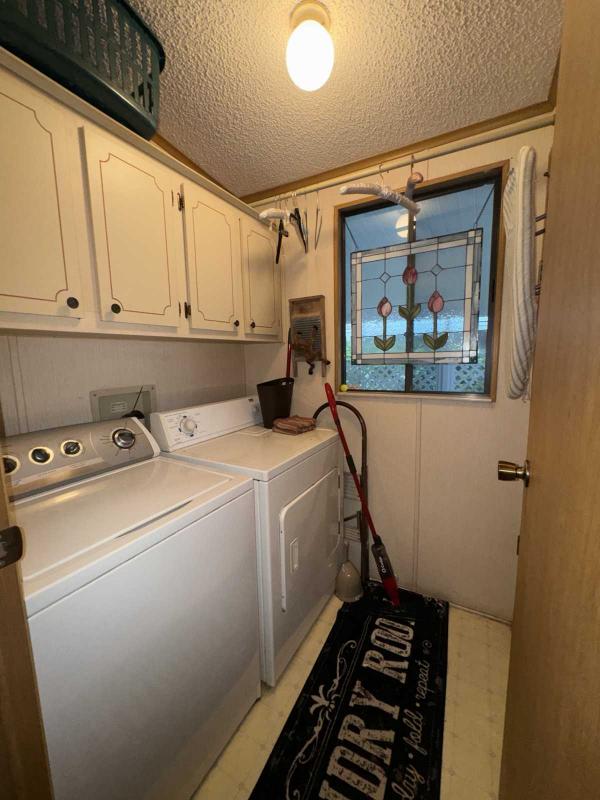 1988 PALH Manufactured Home