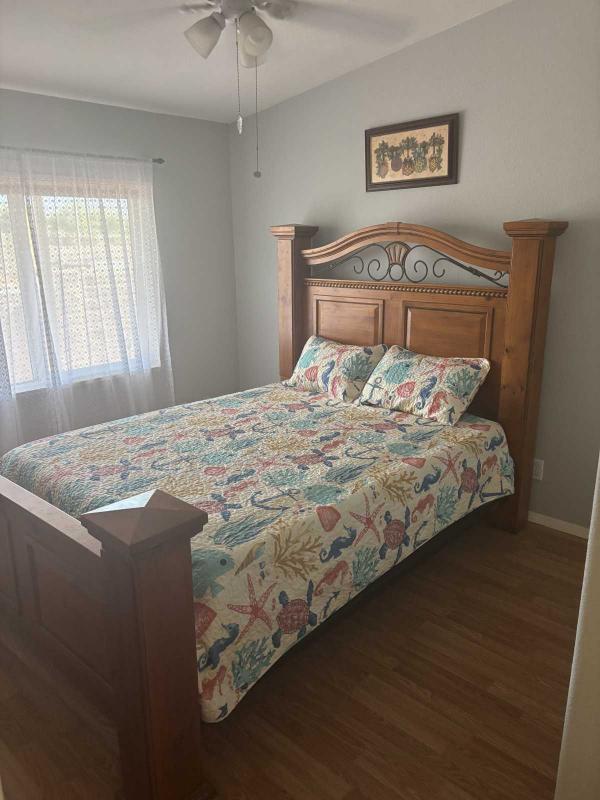 1999 Fleetwood Manufactured Home