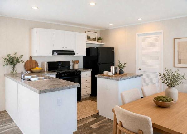 2022  Mobile Home For Sale