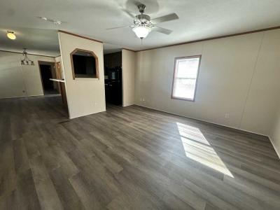 Photo 4 of 14 of home located at 211 Sue Ellen Ave Belton, MO 64012