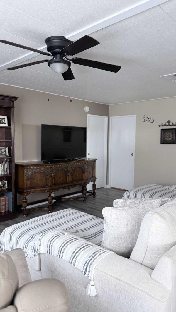 1979 Manufactured Home
