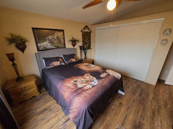 1998 Skyline Manufactured Home