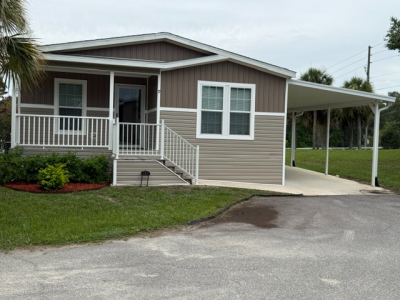 Mobile Home at 9 Anita Court Sorrento, FL 32776