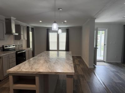 Photo 4 of 14 of home located at 9 Anita Court Sorrento, FL 32776