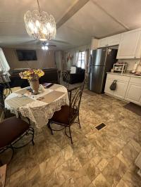 1985 BAYS Mobile Home