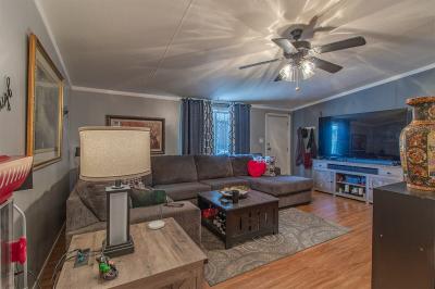 Photo 4 of 18 of home located at 6105 E. Sahara Ave. Las Vegas, NV 89142