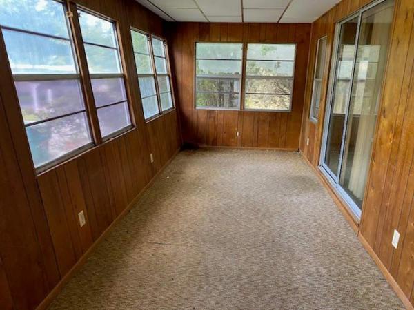 1978 Barrington Manufactured Home