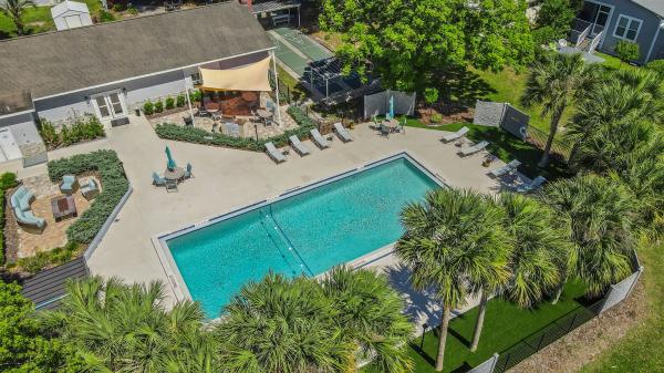 1978 Barrington Manufactured Home