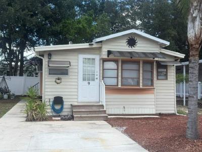 Mobile Home at 35120 Pure Water Way #009 Zephyrhills, FL 33541