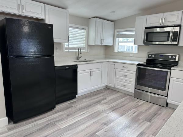 2002 Skyline HS Mobile Home