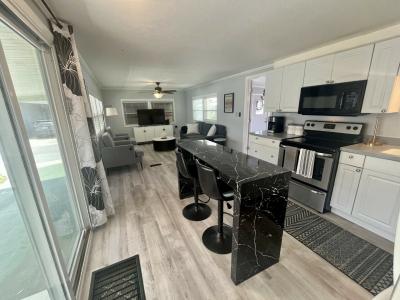 Photo 2 of 22 of home located at 2550 State Rd. 580 #0443 Clearwater, FL 33761