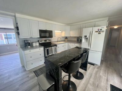 Photo 3 of 22 of home located at 2550 State Rd. 580 #0443 Clearwater, FL 33761