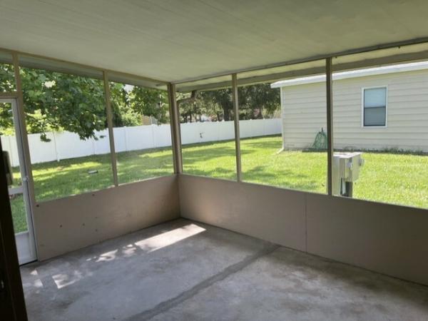1985 Fleetwood unk Mobile Home