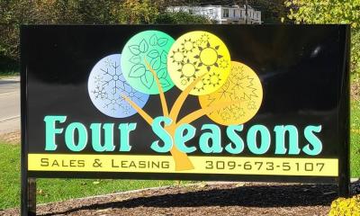Mobile Home at 411 Apricot Avenue Lot 411Aa Peoria, IL 61604