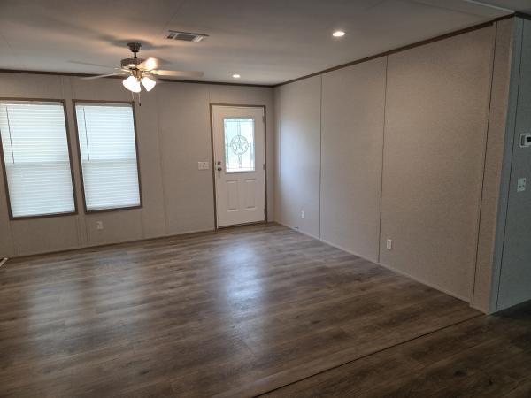 2026 Champion CHPR2852H42P01(Navasota) Mobile Home