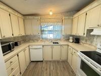 1986 BARR HS Manufactured Home