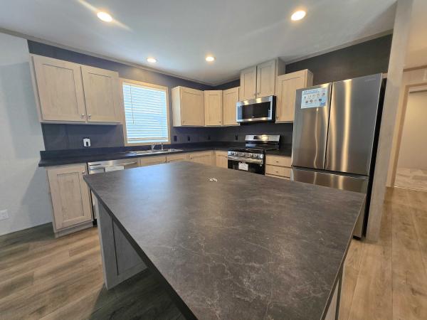 2025 Clayton-Wakarusa Mobile Home For Sale