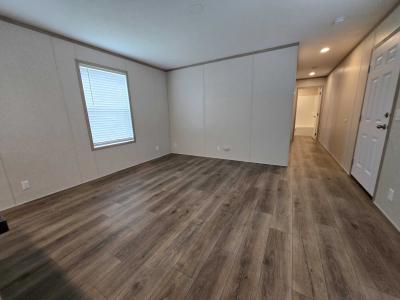 Photo 5 of 30 of home located at 52885 Van Buren Court #288 Chesterfield, MI 48051