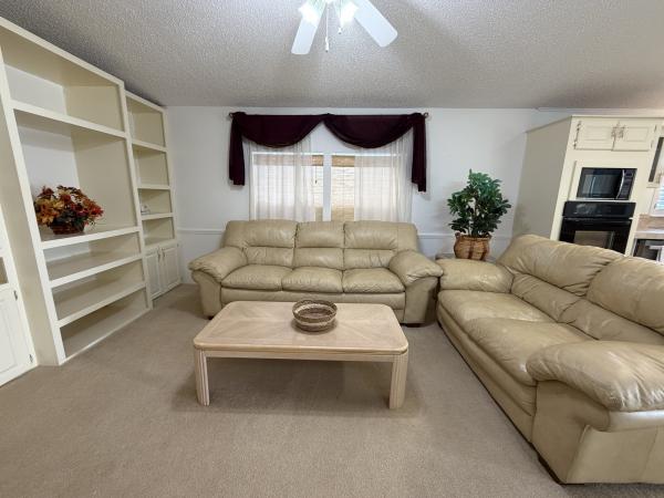 1993 Homes of Merit HS Mobile Home