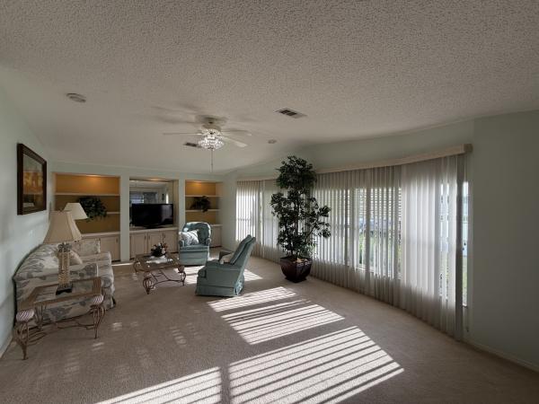 1993 Homes of Merit HS Mobile Home