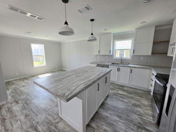 2025 Palm Harbor 340LS99999M Mobile Home