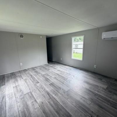 Photo 5 of 18 of home located at 131 Elijah Hill Lane Thomasville, GA 31792