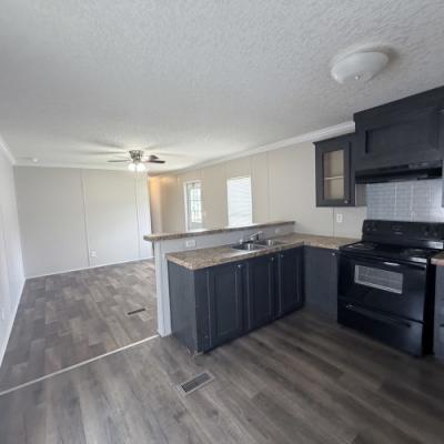 Photo 3 of 18 of home located at 157 Railway Avenue Thomasville, GA 31792
