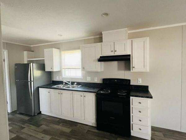 2022  Mobile Home For Sale