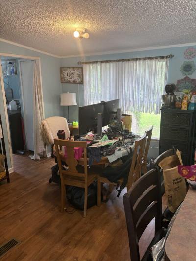 Photo 5 of 9 of home located at 183 Indian Cove Rd Chapin, SC 29036