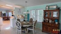 2000 Palm Harbor  Home