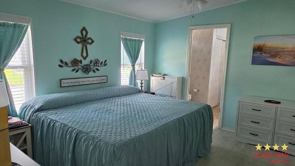 2000 Palm Harbor  Home
