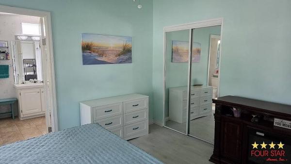 2000 Palm Harbor  Home
