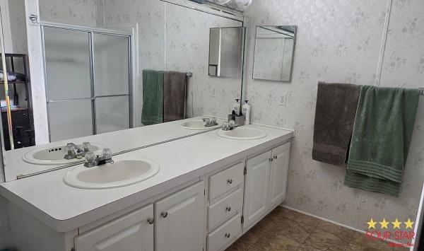 2000 Palm Harbor  Home