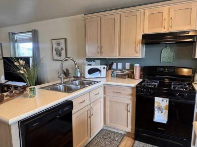 Photo 5 of 28 of home located at 3411 S. Camino Seco #105 Tucson, AZ 85730
