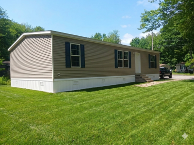 Mobile Home at Judith St Danville, NH 03819