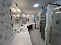 2002 Palm Harbor Manufactured Home