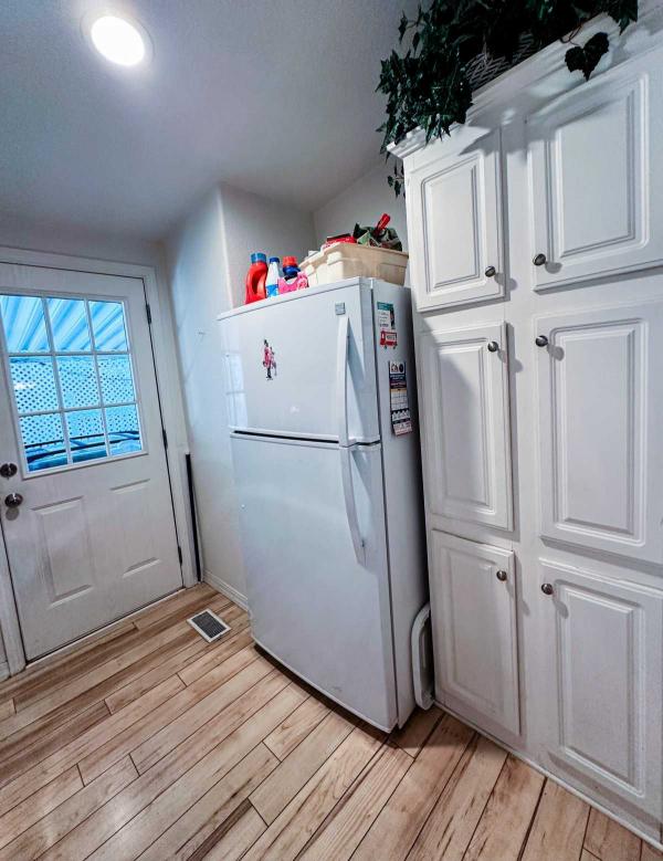 2004 Mobile Home